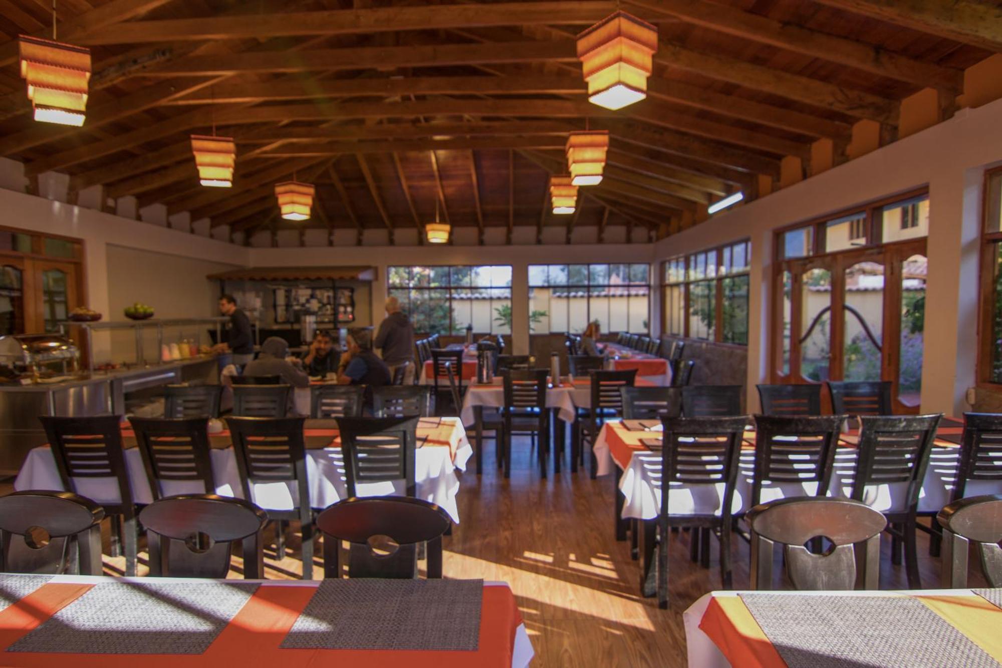 Tunupa Lodge Hotel โอยานไตตามโบ ภายนอก รูปภาพ