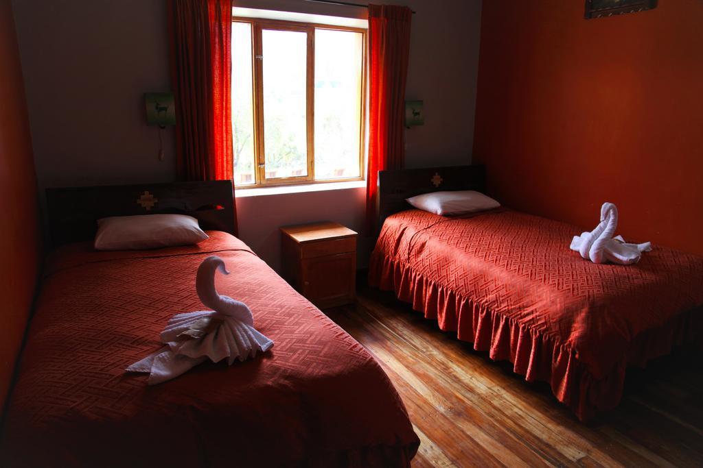 Tunupa Lodge Hotel โอยานไตตามโบ ภายนอก รูปภาพ